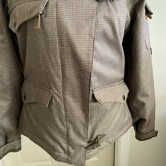 Unique Firefly Jacket - Picture 3 of 16
